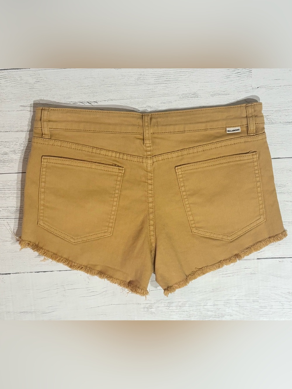 Billabong Mustard Yellow Distressed Denim Shorts Button Fly Raw Hem Size 28 - Picture 4 of 9